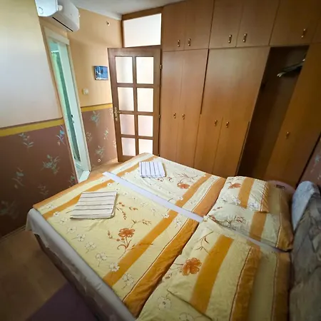 Budai Apartmanhaz * Hajduszoboszlo