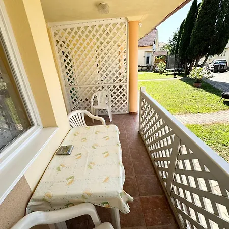 Apartment Budai Apartmanhaz *